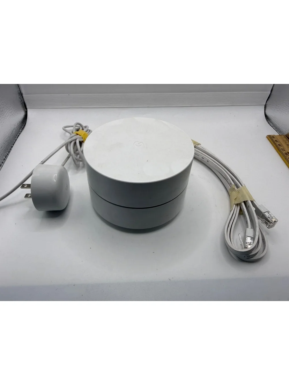 Google gj2cq  Wifi Router with Power Adapter and Ethernet Cable